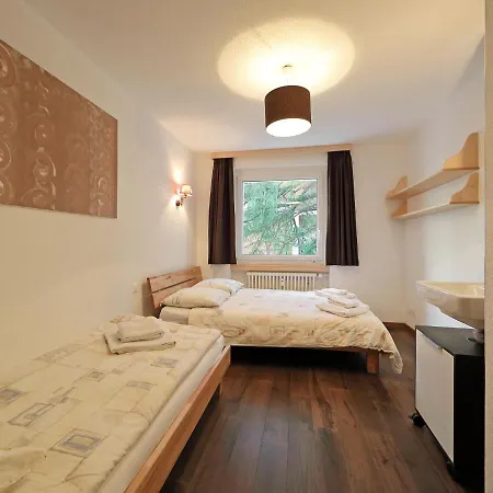 Apartment Cresta *
